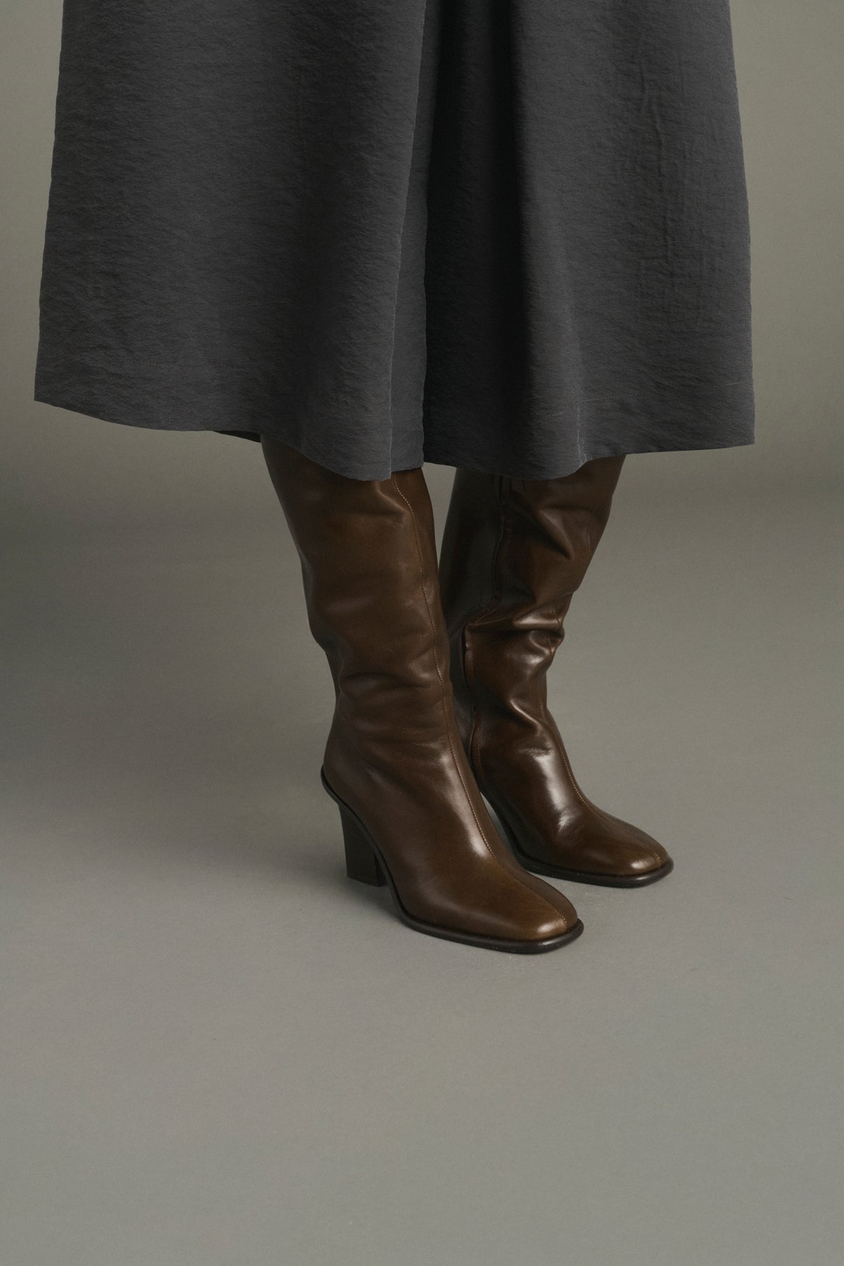 Bottes Livia - Marron Foncé - Cuir - Femme vue 2