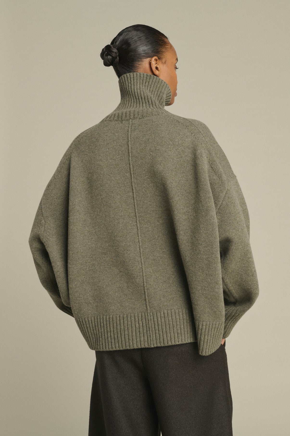 Pull William - Gris Chiné - Laine Mérinos - Femme vue 4