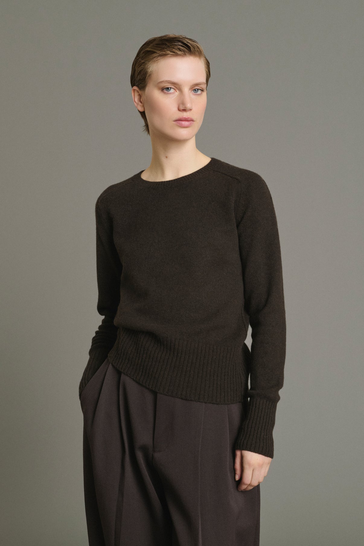 Pull Jamie - Chocolat - Laine Mérinos - Femme vue 2