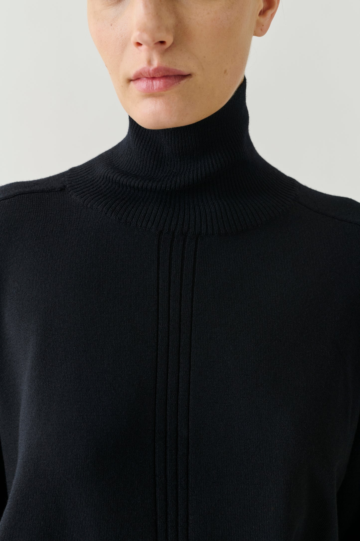 Nord pullover - Black Merino Wool Oversized Roll Collar - Soeur